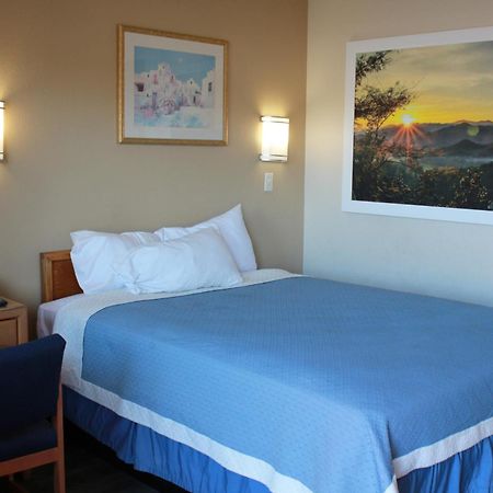 Days Inn By Wyndham Barstow Chambre photo